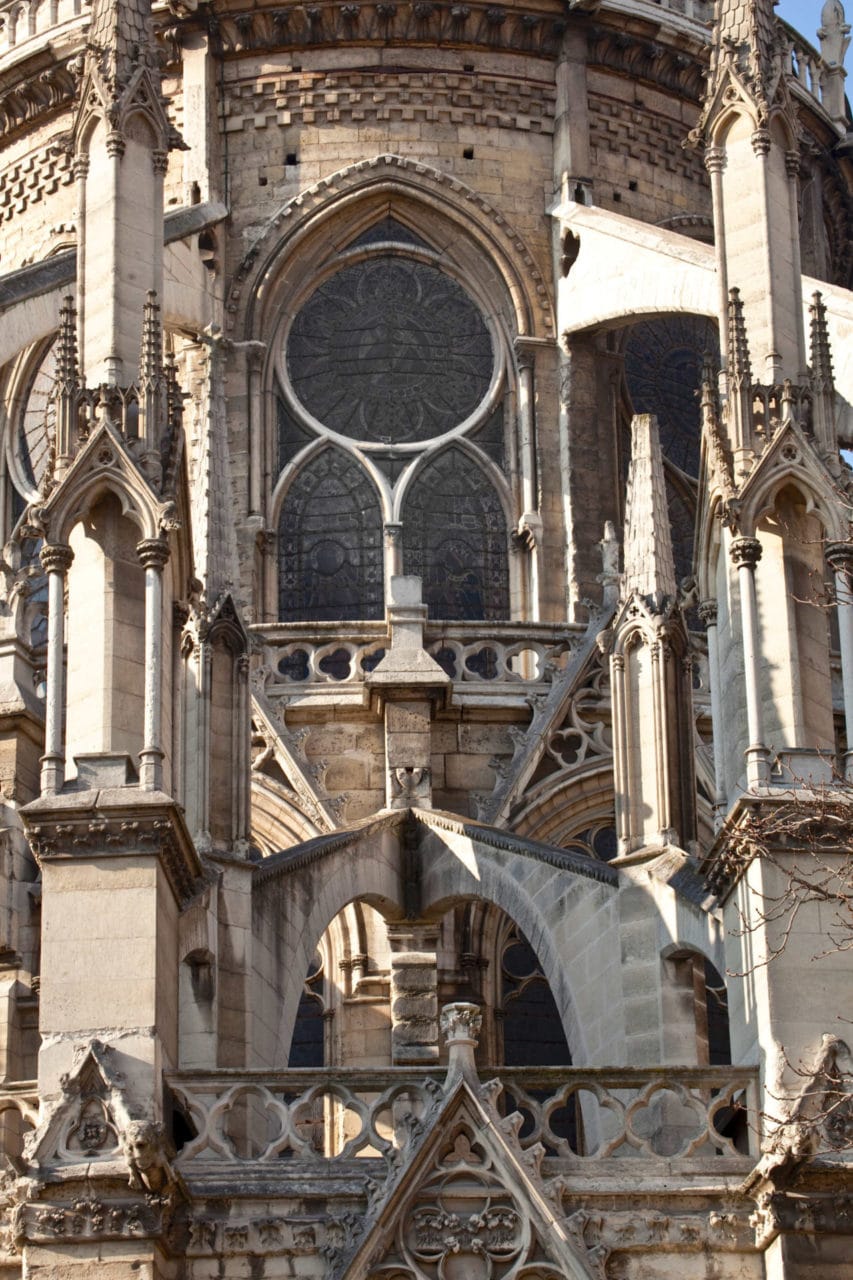 The flying buttresses are architectural elements that support Notre-Dame Cathedral’s stunning vaulted ceilings and are a characteristic of its Gothic style. Help us save Notre Dame de Paris