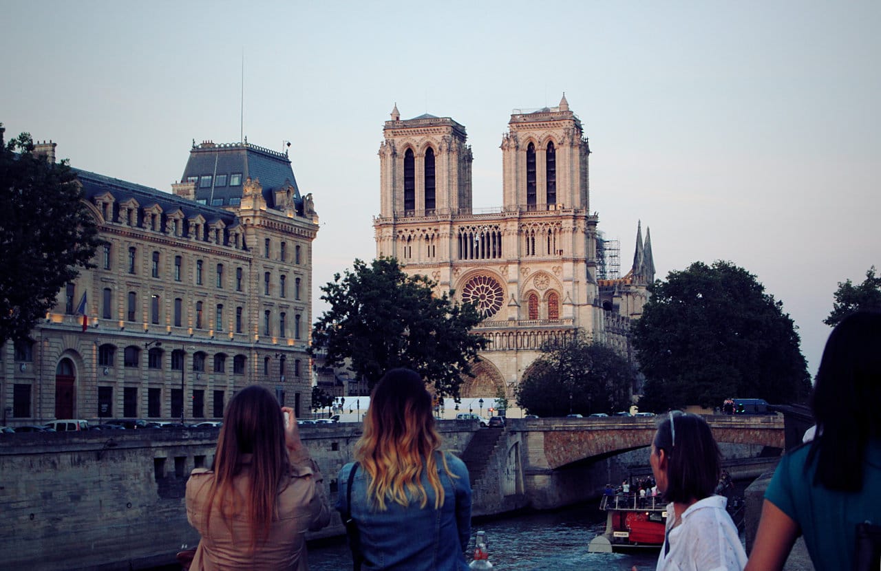 notre dame cathedral paris inside